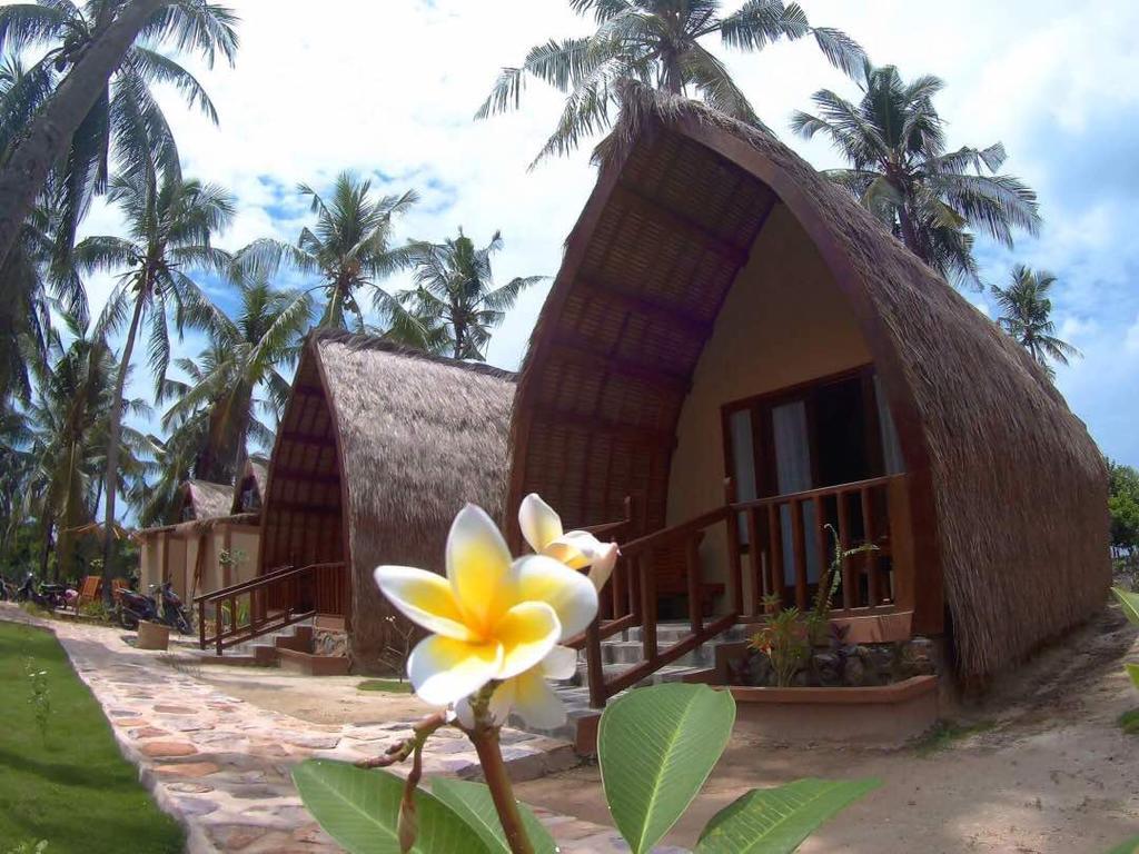 Hotel Karimun Lumbung Karimunjawa Zewnętrze zdjęcie